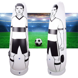 Dmuchany mur samowstający treningowy do piłki nożnej